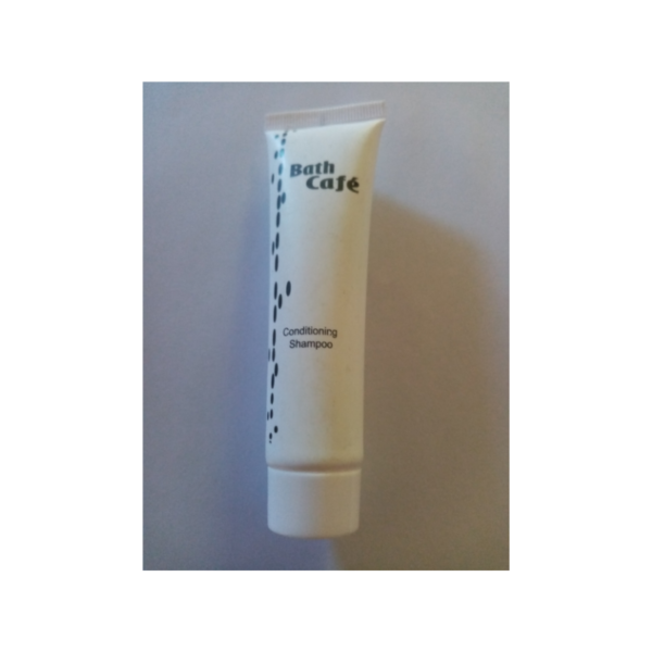 100 x Bath Cafe' _ Conditioning Hair Shampoo 40ml